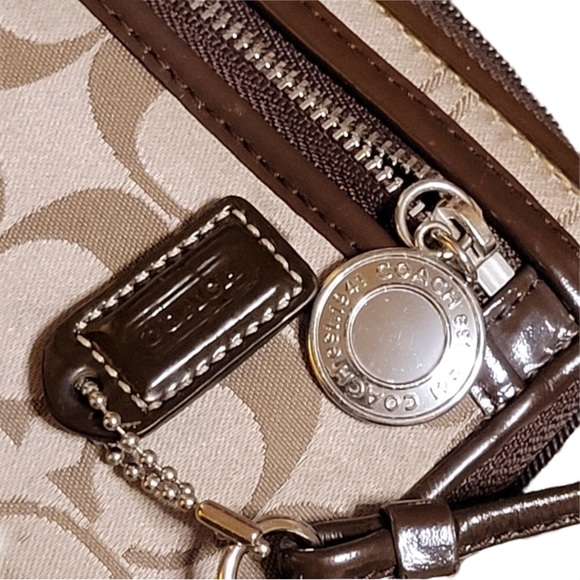 COACH Madison Sophia Continental Wallet in Signature Jacquard - Picture 6 of 15
